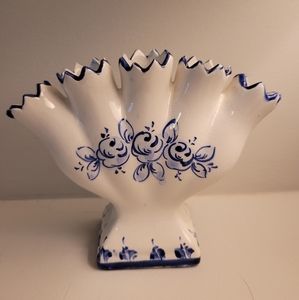 Blue and White Elpa Alcobaca Portugal #304 Five Finger Bud Vase